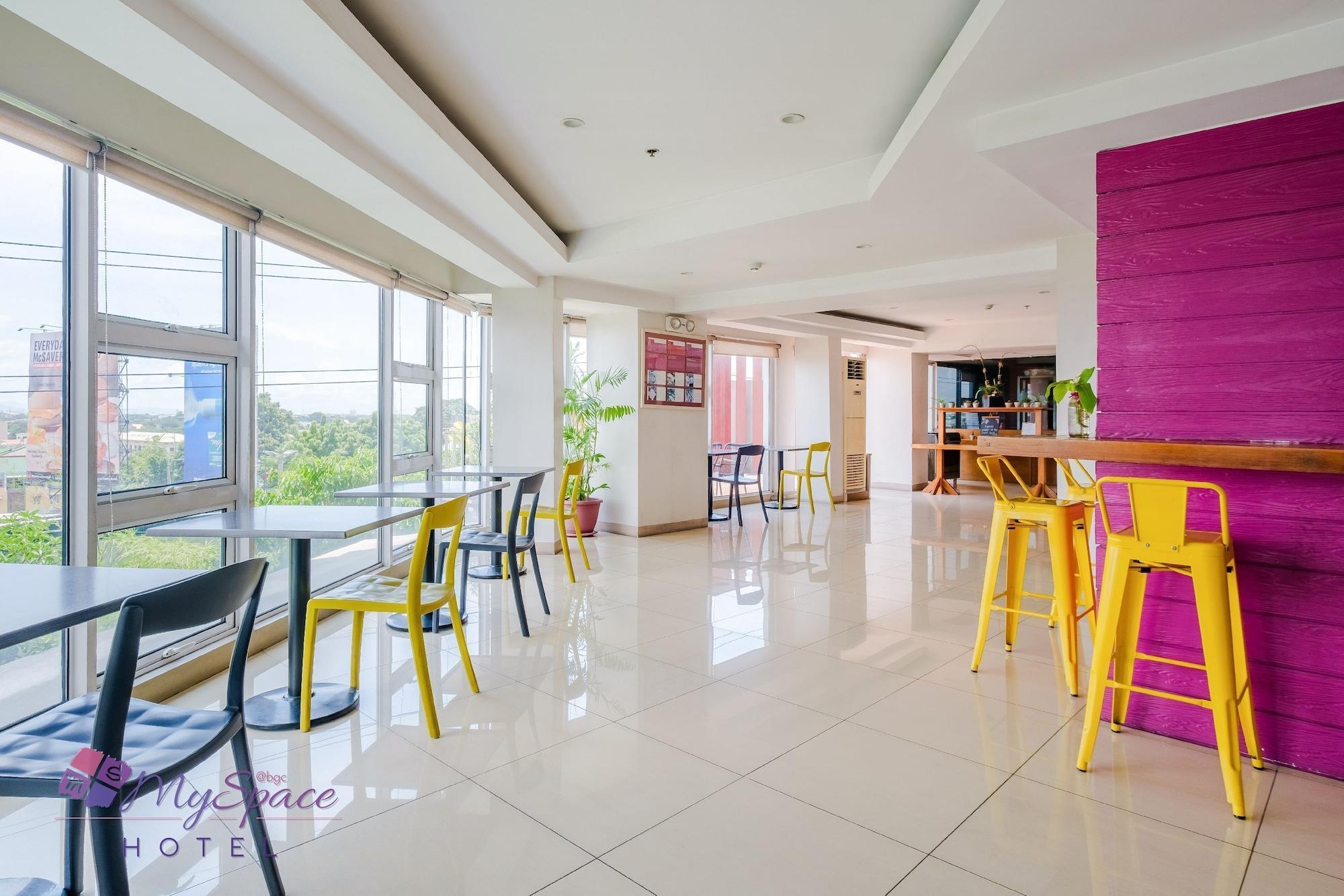 Myspace Hotel @Bgc Pasig City Εξωτερικό φωτογραφία