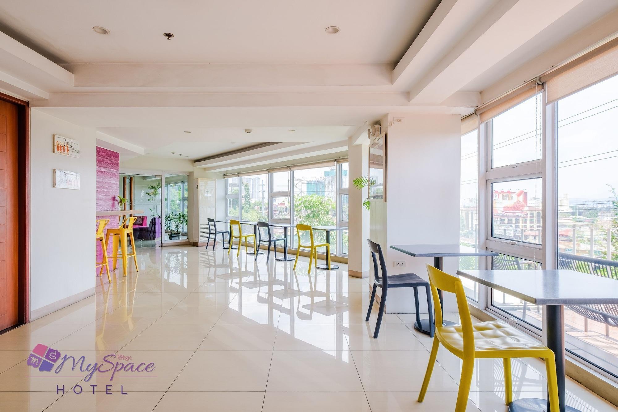 Myspace Hotel @Bgc Pasig City Εξωτερικό φωτογραφία